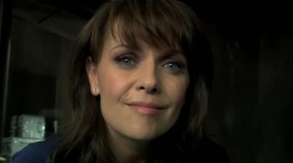 Sanctuary.3x14.WEB-DLRip.Rus-SyFy.Eng.avi_snapshot_42.43_2012.02.05_12.26.50.jpg