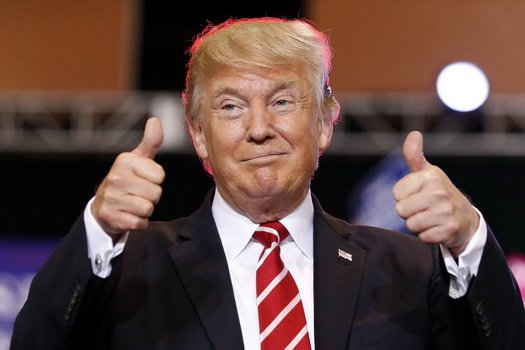 trumpthumbsweb.jpg.e735c30dcf47d4b5d75024278703c320.jpg