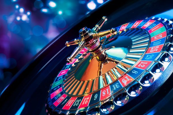 depositphotos_82284046-stock-photo-roulette-wheel-background.jpg.be7244b94cf7d2d63a44ff1390e95ebd.jpg