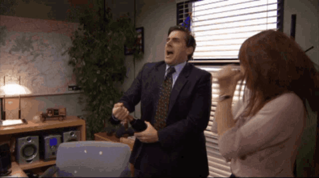 michael-scott-celebrate.gif.8ed82dc6c15ce20cd29c4da51e210c99.gif