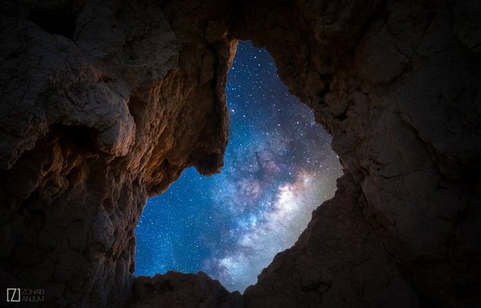 4536446-cave-landscape-rocks-sky-night-stars-milky-way-galaxy-zohab-anjum.jpg.9da7583c8999eb150d3a1cc85b82e996.jpg
