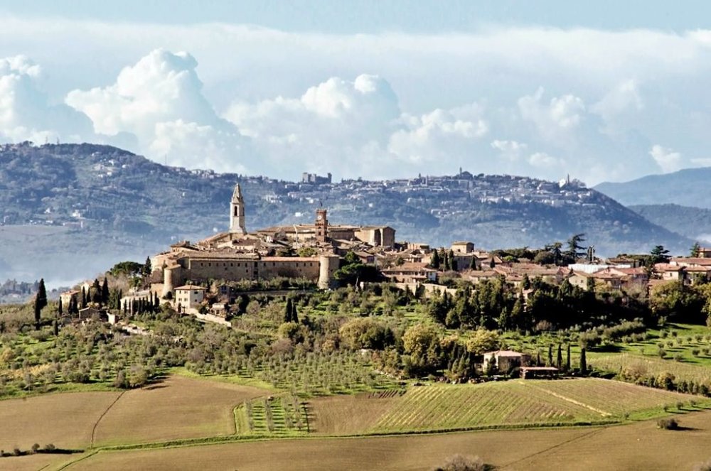 old-town-of-pienza_1.thumb.jpg.a25b50b0000ec3bb0d6935f56a8f59d0.jpg