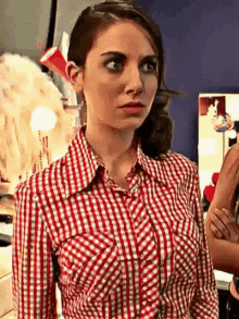 alison-brie-boobs.gif.992f619d0d9120fcc385d12d188ec8ca.gif