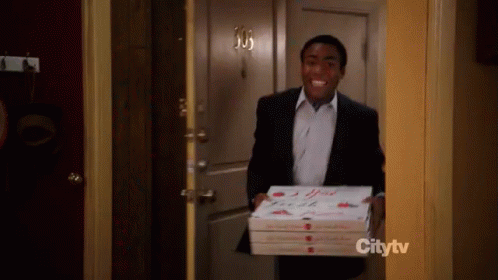 633137102_community-donald-glover(1).gif.a680b1c0e24c0e834159d095741e0bd1.gif