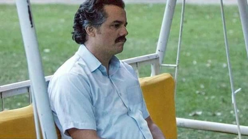 pablo-eskobar-mem.jpg