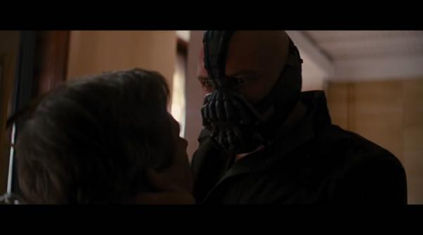 The Dark Knight Rises 2012 HDRip.avi_snapshot_01.04.59_2013.07.24_14.35.22.jpg